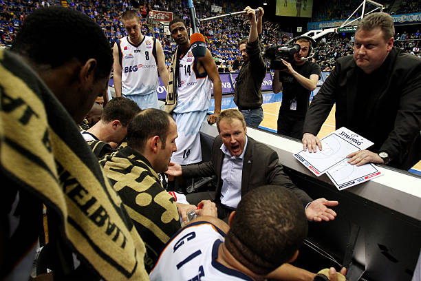 现得淋漓尽 现得淋漓尽