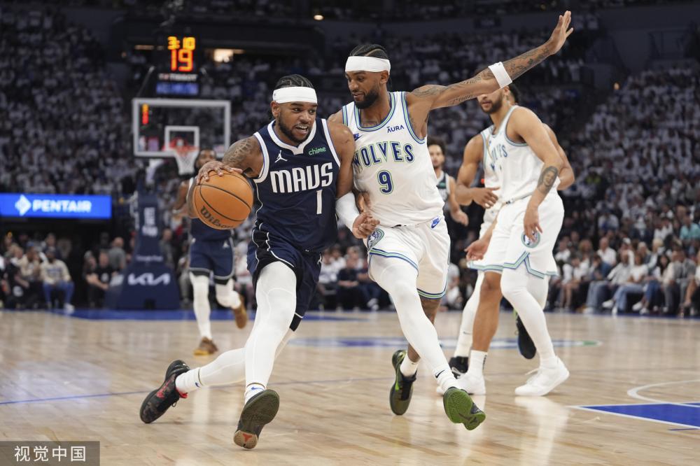 他在莱万特 他在莱万特